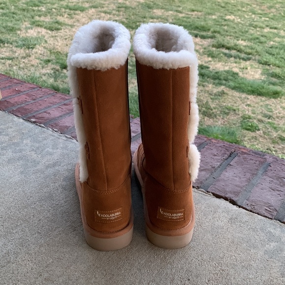 UGG boots size 7 Like New - Picture 3 of 9